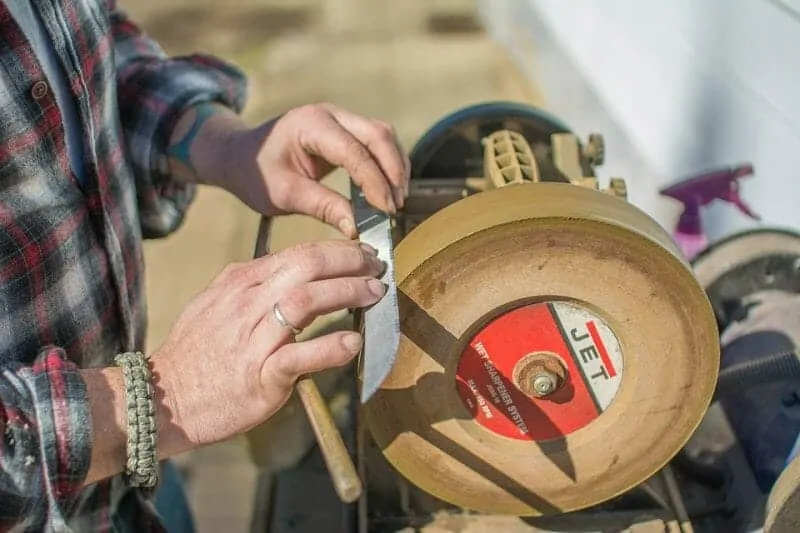 knife sharpener