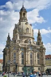 38-frauenkirche-798684__340