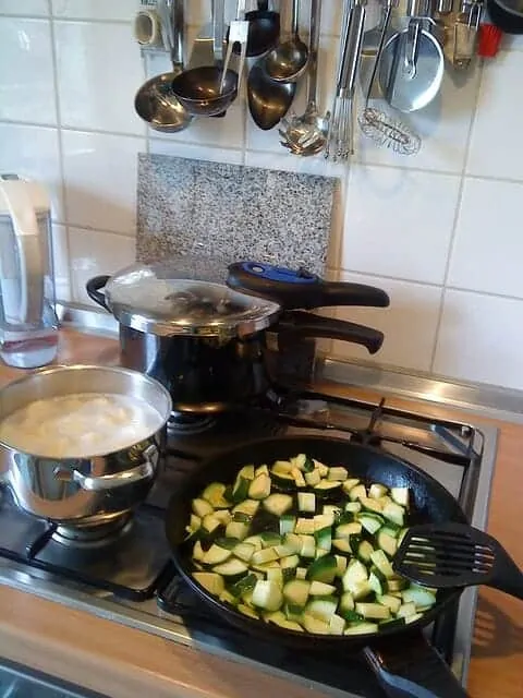 kitchen 490017 640