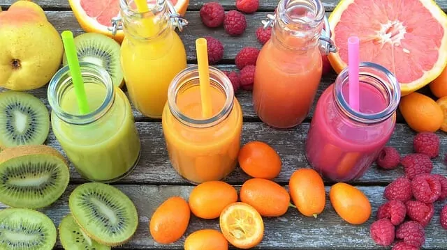 smoothies 2253423 640