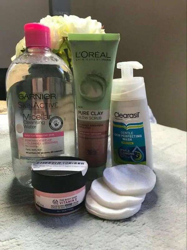 remove makeup 1