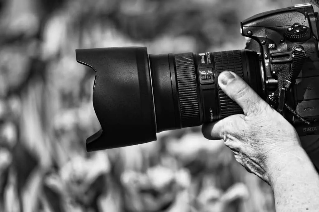 4. DSLR