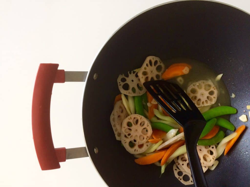 6.stir fry pour in chicken broth
