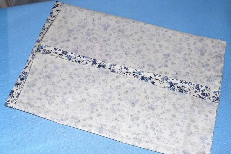 Upcycle Jean Crossbody Purse Step8 10 lining