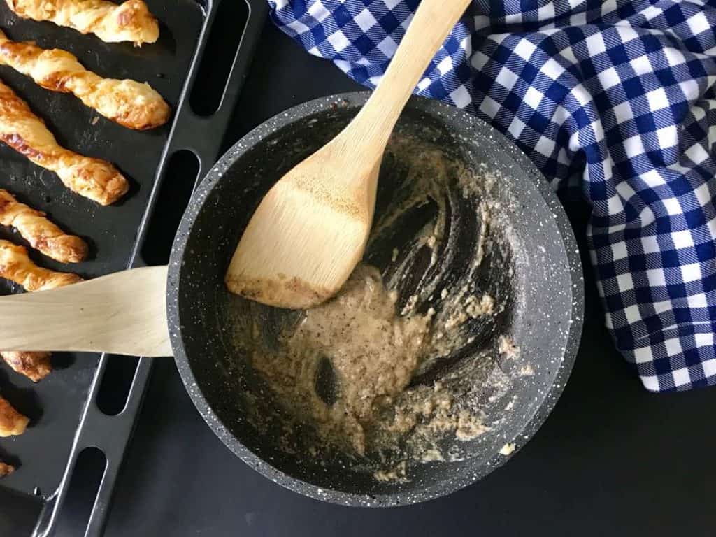 Chicken Alfredo Dip with Garlic Parmesan Twists Jen Reviews