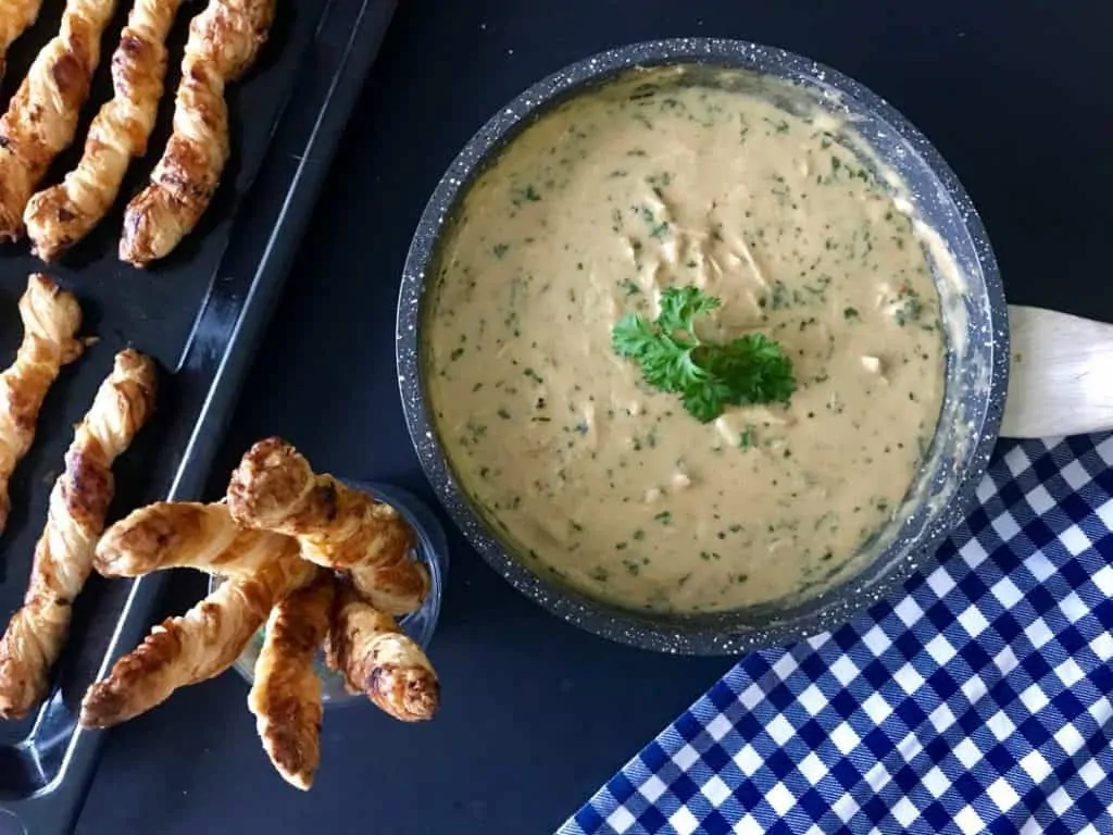 9.chicken alfredo garnish and serve