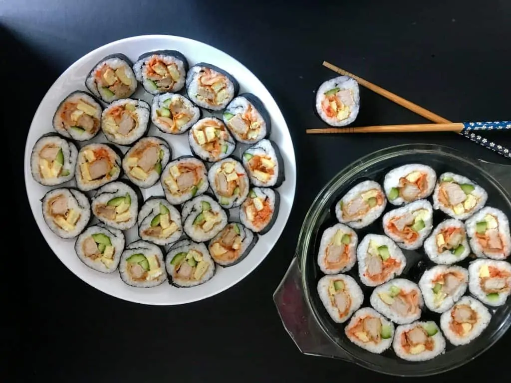 10.kimbap slice and enjoy