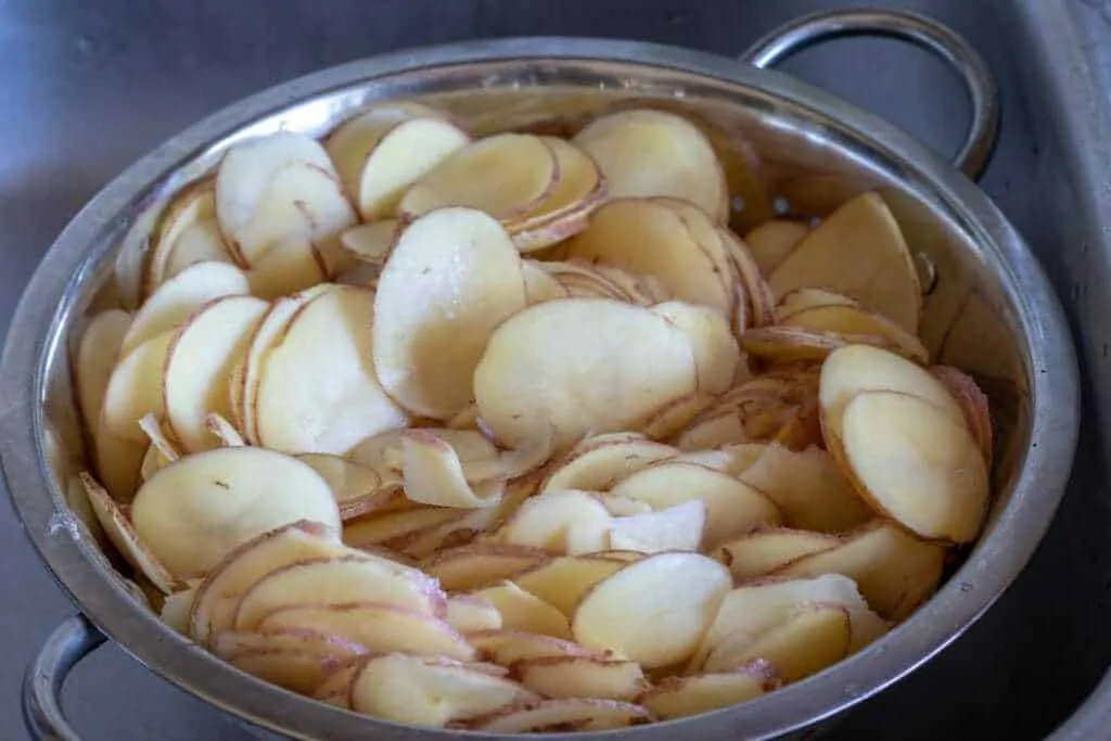 Tuna Scalloped Potato Casserole Step 4 drain potatoes