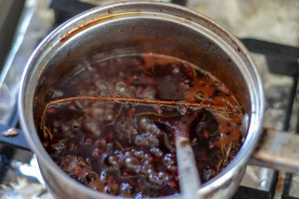 Pomegranate Orange Barbecue Sauce Step 6 cooked sauce